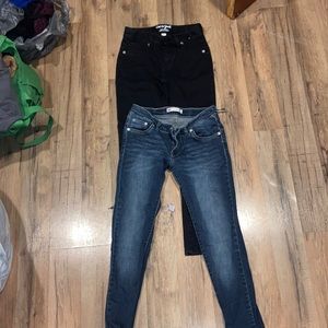 2 pairs of jeans